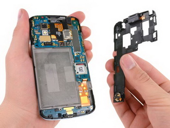 Specialists iFixit disassembled smartphone Google Nexus 4